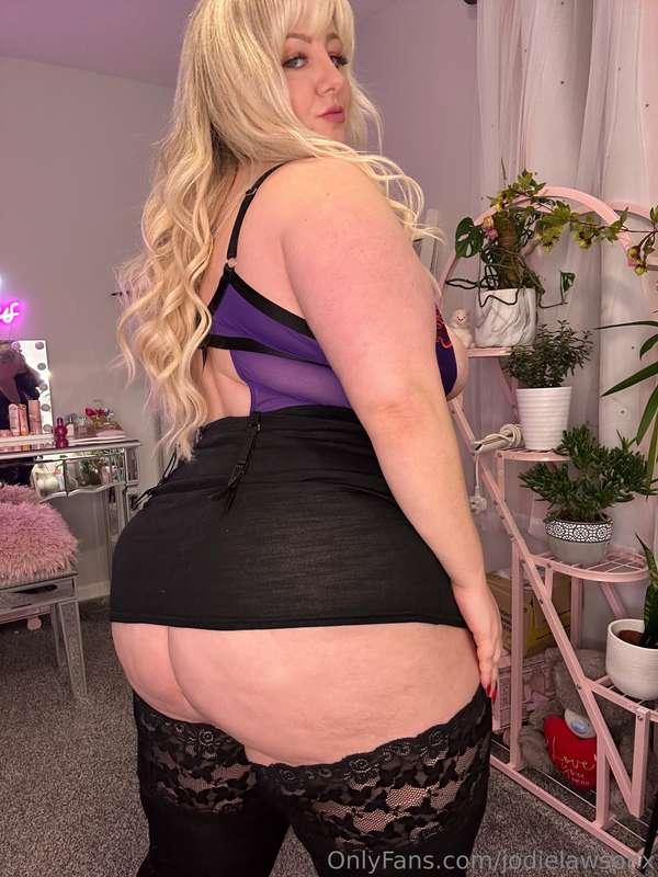Full moon tonight 