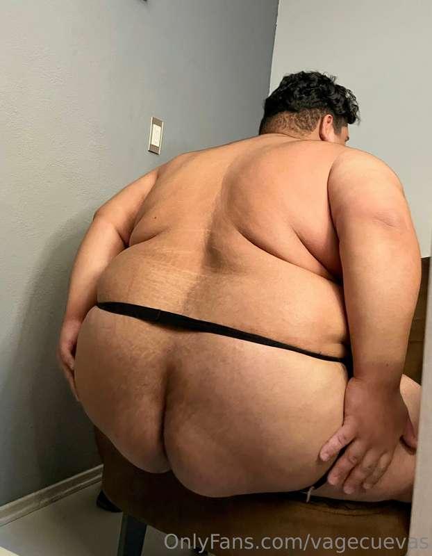 vagecuevas image #0