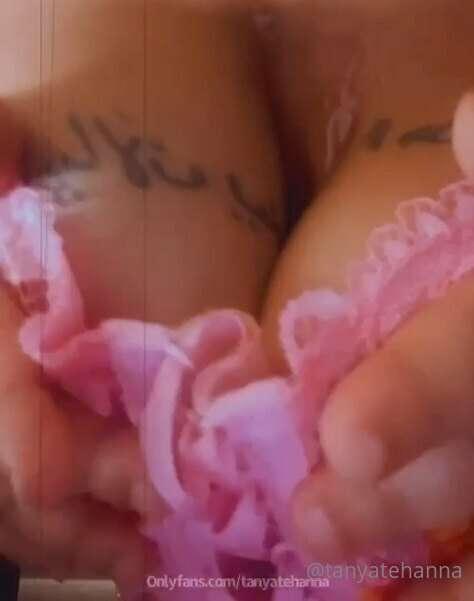 Do you want to see me titty fuck my new dildo baby? Just DM ..