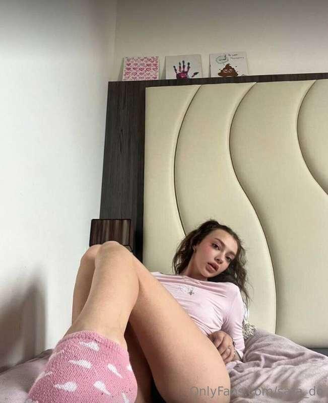 🔥𝐅𝐑𝐄𝐄🔥𝐅𝐑𝐄𝐄🔥𝐅𝐑𝐄𝐄🔥Fresh college cutie @kate_babyface wants to ..