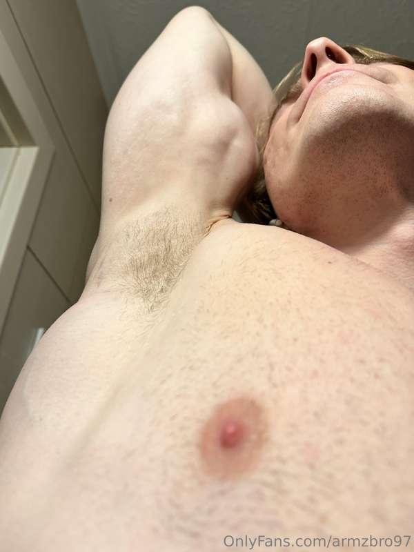 armzbro97 image #1