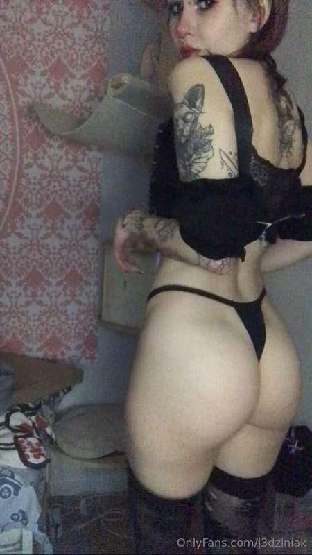 waiting for you in dms:)