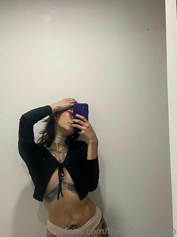 U like my pink panties? 💖