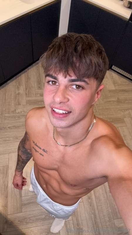 Wanna see me take it all off? 😉