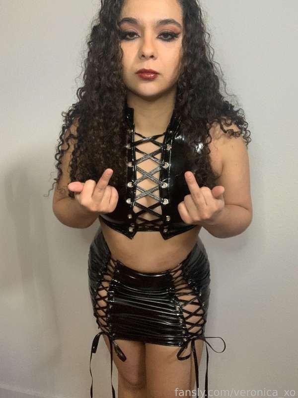 veronica_xo image #0