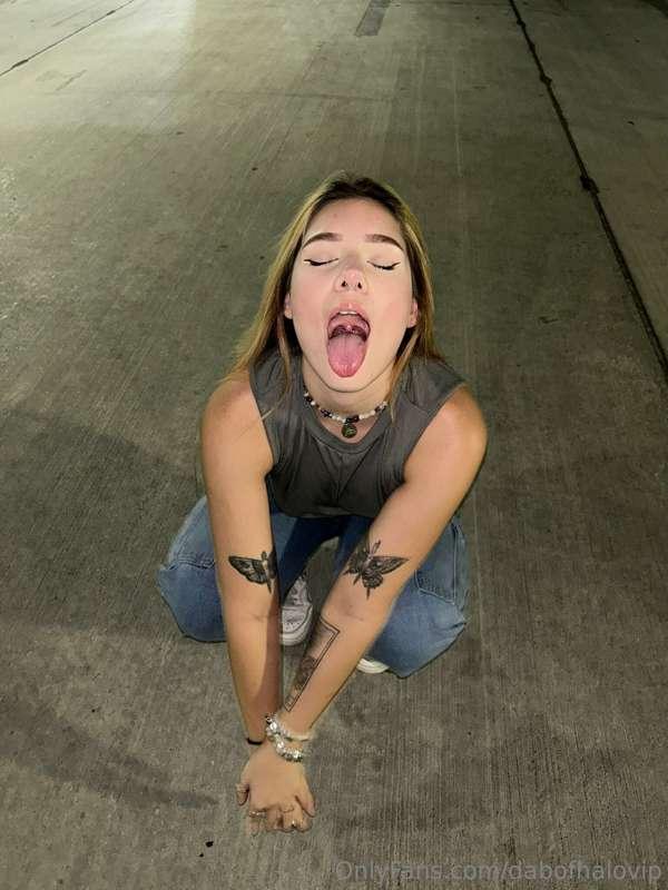 Are you busting in my mouth or on my face…?😋💦