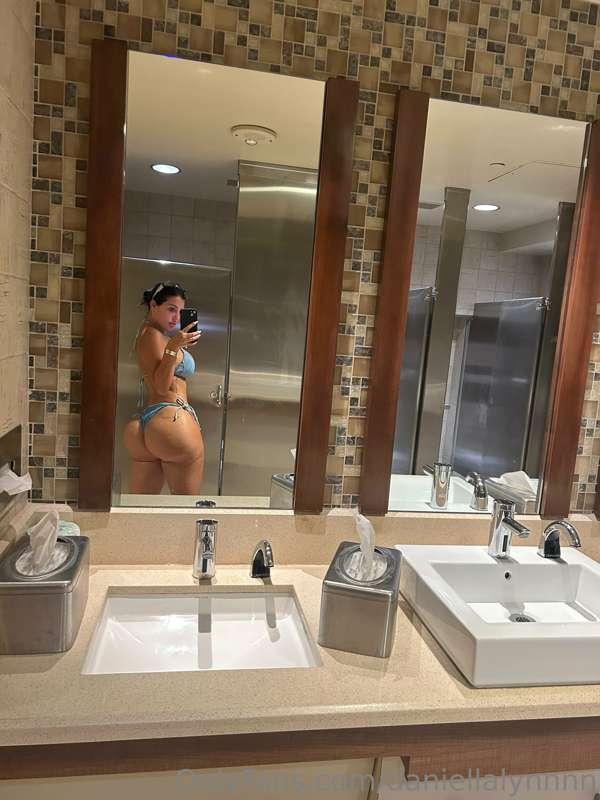 daniellalynnnn image #0