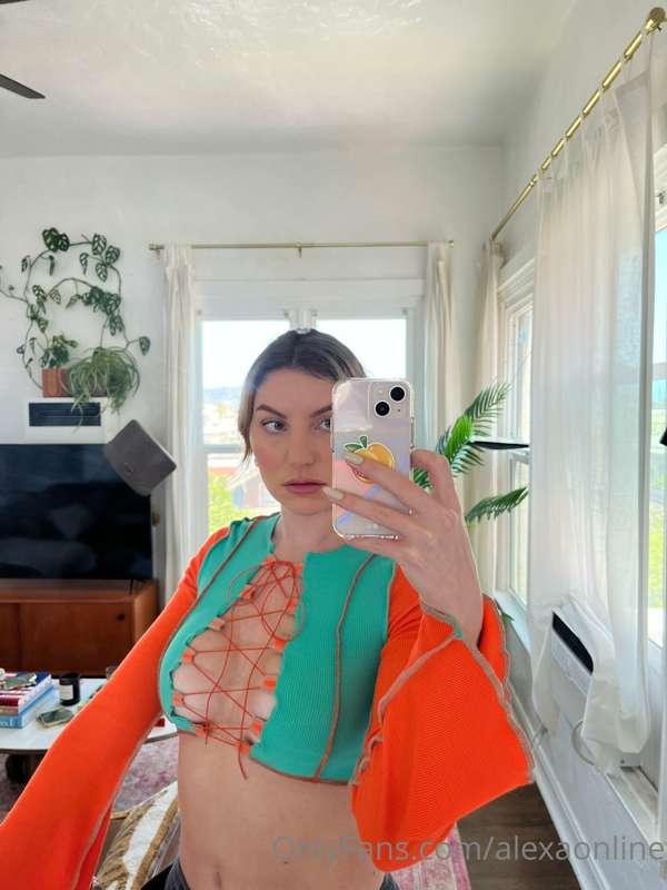 New top that makes my boobs look good…also I’m camping this ..