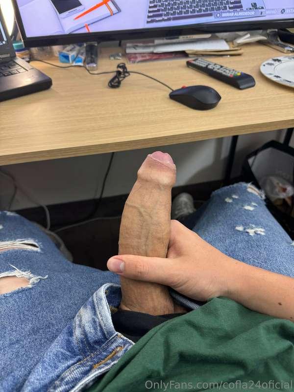 Podrías con toda mi polla en tu boca?🔥