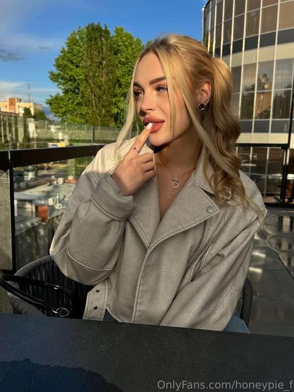 Sometimes the best moments are the simple ones ☕✨I just post..