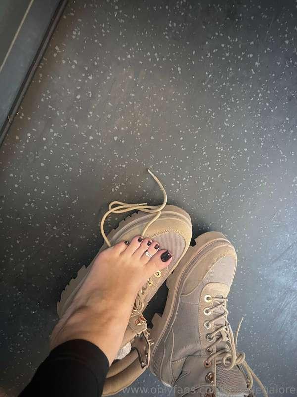 footsiegalore image #8