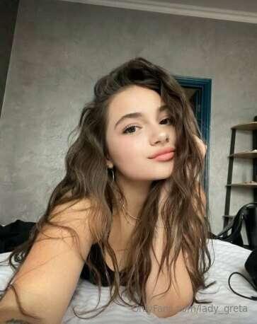 🔥 STOP SCROLLING 🔥
@kitty_ksysha
She is waiting for you 
@ki..