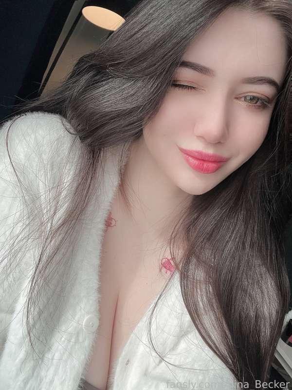 alina_becker image #1
