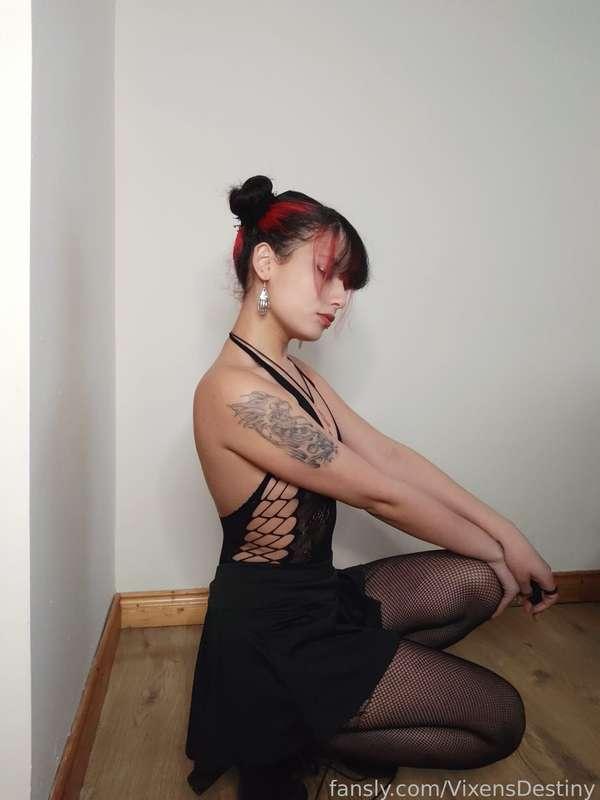 vixensdestiny image #2