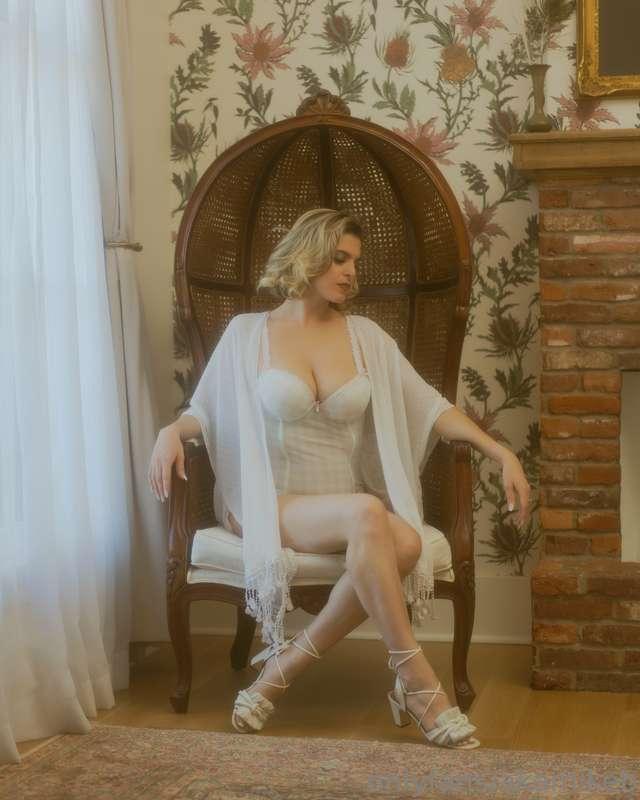 Another set from Nevada City with Heather. In this one we ki..