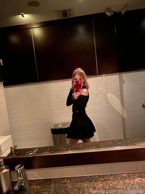 missgabiz image #0