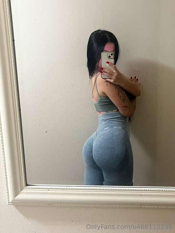 Do you like this view? 🥵