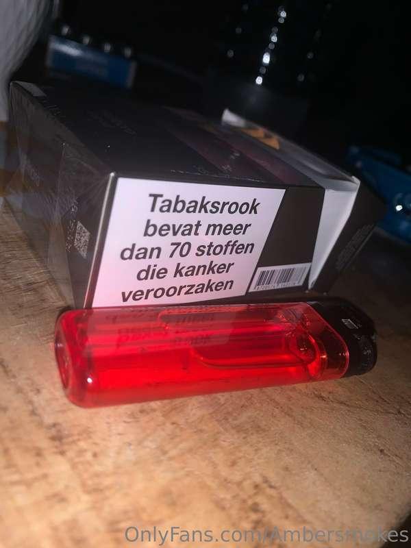 ambersmokes image #0