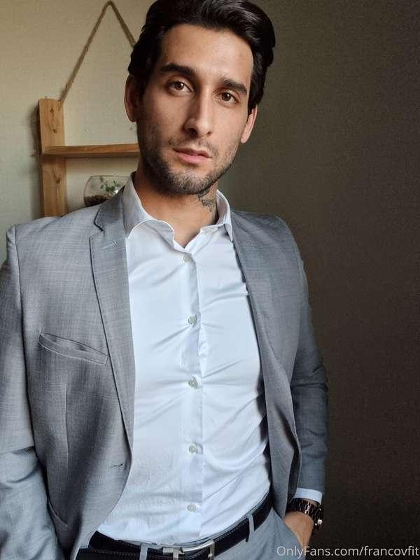 Me llamo Franco pero puedes decirme Yes Daddy 🥵