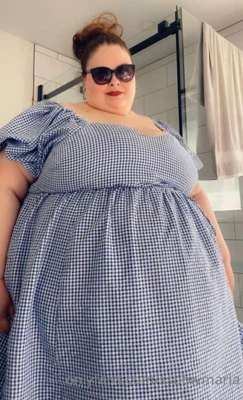 Went to a BBQ yesterday, wearing this cute dress… A couple d..