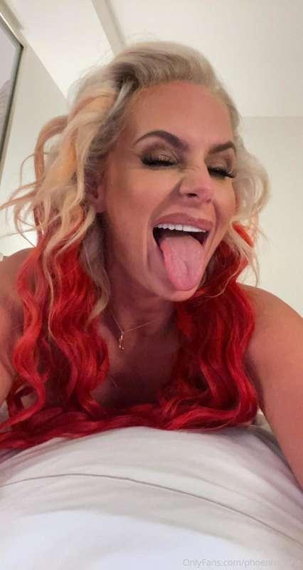 RAFFLE TIME BABY!!
a voice note with your name and a naughty..