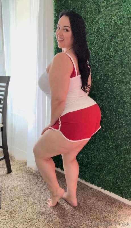 Which do you grab first? Ass or boobs? 😋