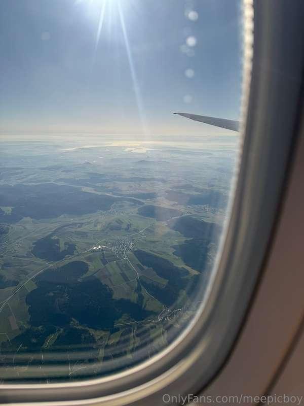 These photos remind me of a nice vacation 🥰 I keep snippets ..
