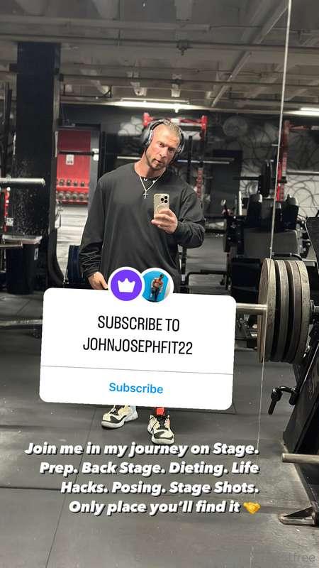 Getting on stage. DM me here or subscribe on my IG. Follow m..