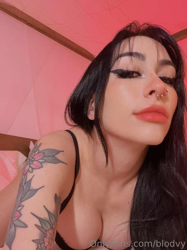 I am online now and waiting for your attention 😏 Daddy I hav..