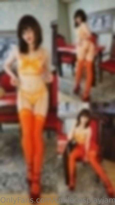 Aaaaaaaahhhhh. I'm so excited to finally have velma come out..