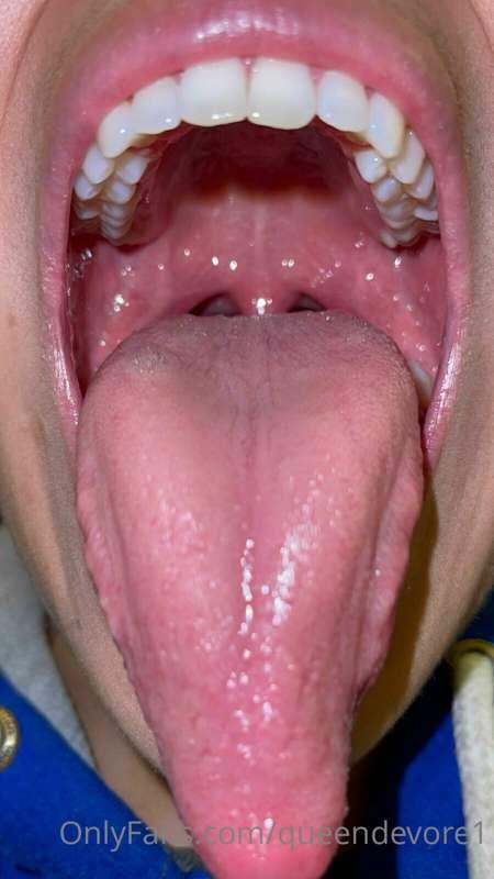 Cum here👅💦🥵