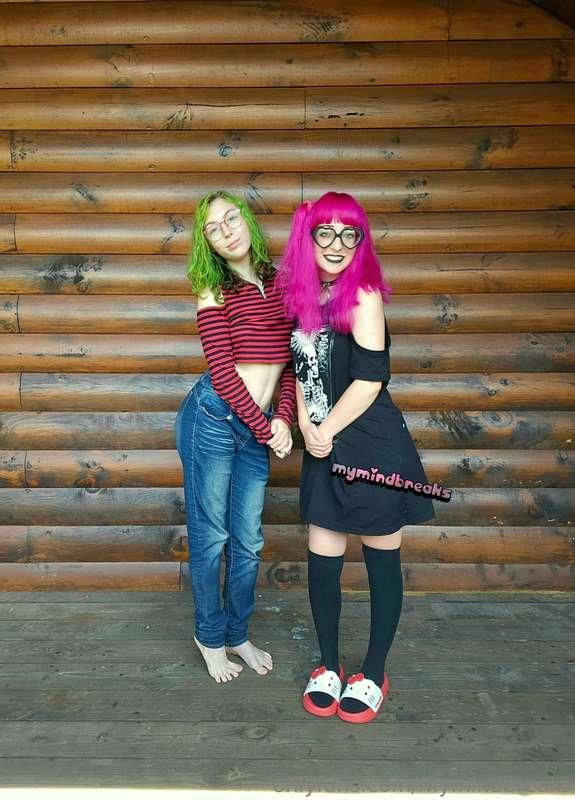 Would you take us on a date? 👉👈 @galebkitty