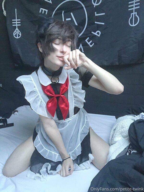 petite-twink image #4