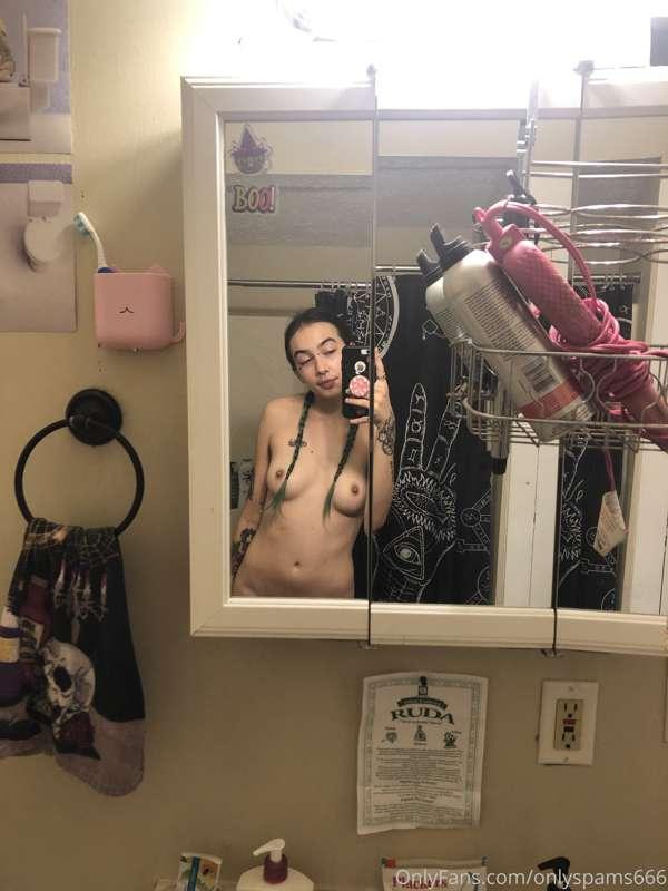 💋