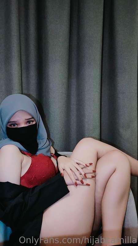 I need someone to fuck me until I can’t feel anything anymor..