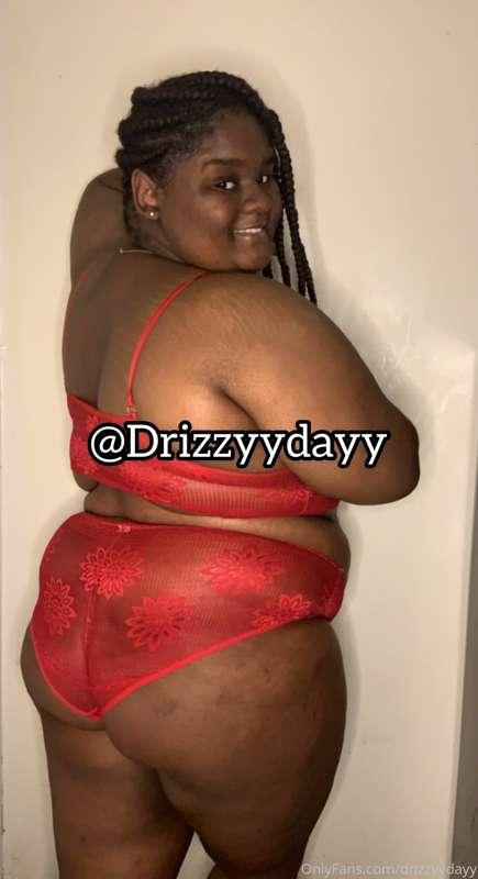 😘