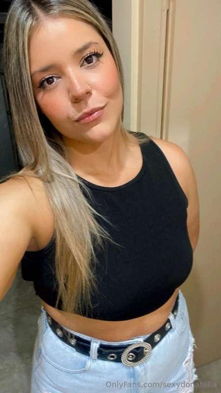 Daddy, I'm @soso_muse 25 Years old, Argentinian girl, im cut..