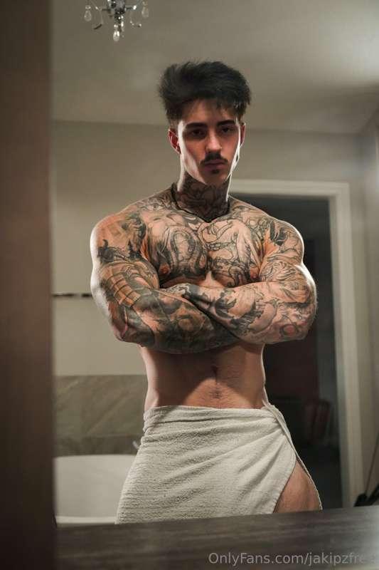 Would you spend a morning with me 😛..?
My EXPLICIT content 🔞..