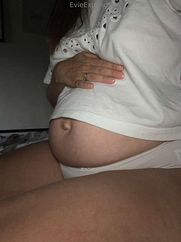 evieexpands image #0