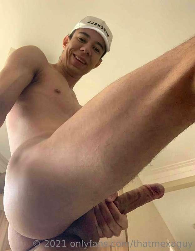 Hey honey, read this❗️🚨  @bigdickyoungboy21cm made THE BIGGE..