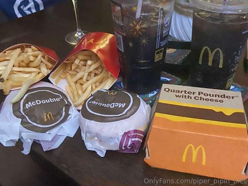 Catch up stuffing 2 from 12/12.. had McDonald’s and other va..