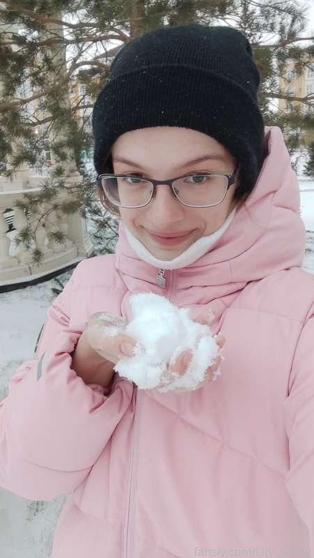 lily_slutty image #2