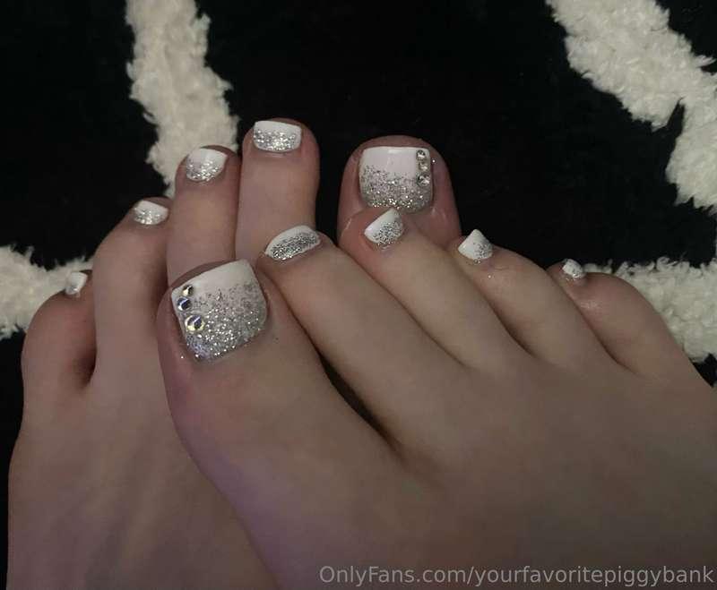 yourfavoritepiggybank image #2