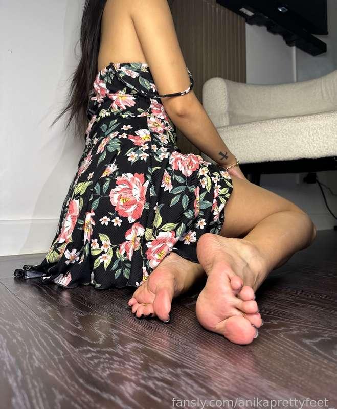 anikaprettyfeet_ image #14