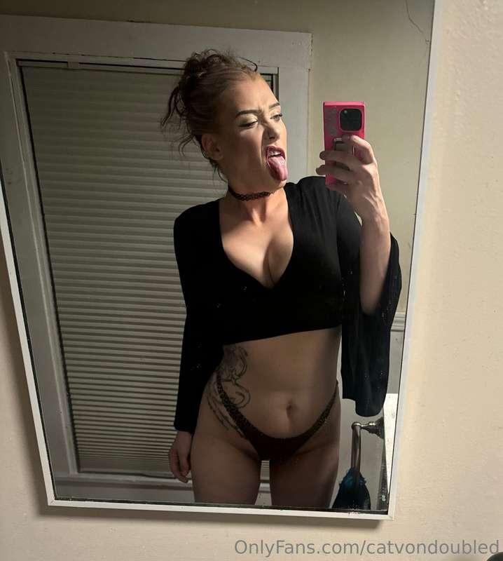 EDIT: 8PM now!LIVE tonight @ 7PM 💋 Cum make me do whatever y..