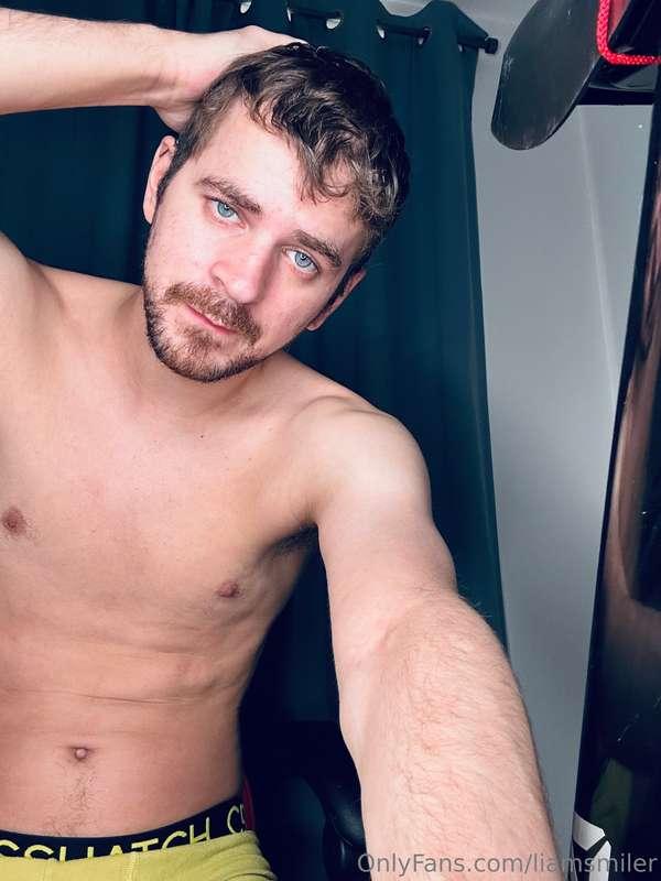Feeling fresh looking like a mess 😜