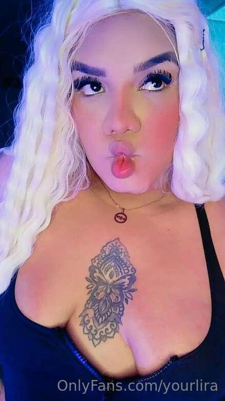 pouty lips 👄💋🫦
