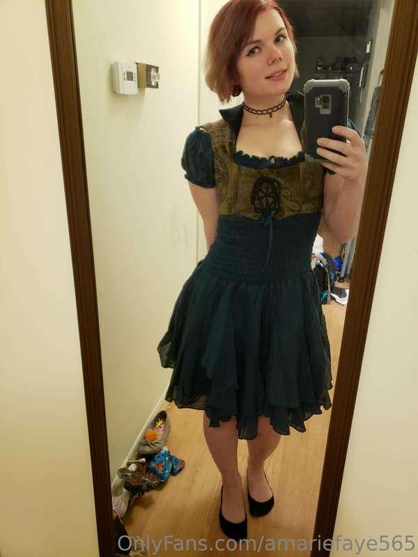 Throwback Ren faire dress
