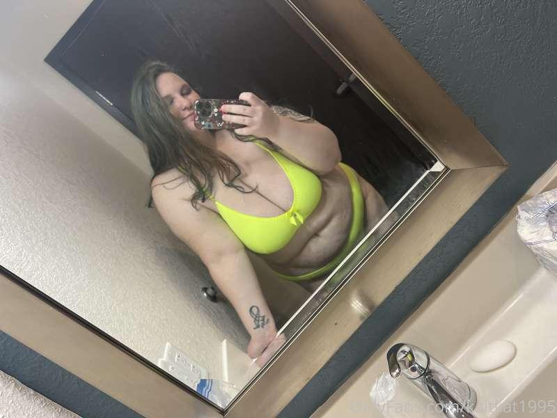 My paid OF is on sale until Sunday. Get your first month for..