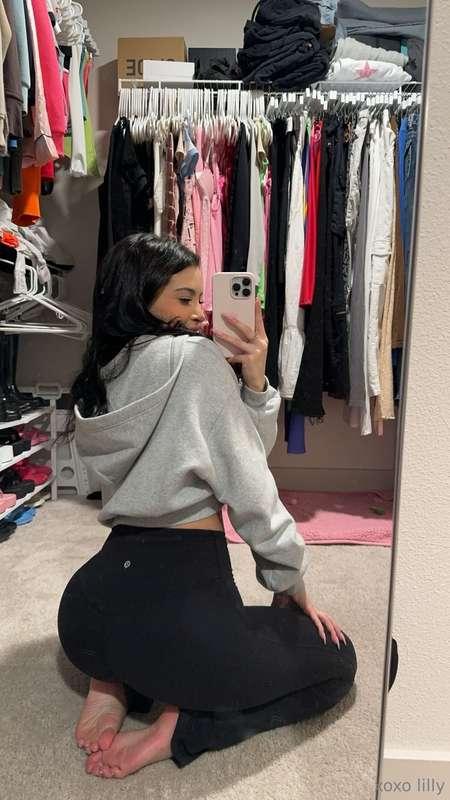 Lululemon 🍋 but she got a peach 🍑 👉🏼